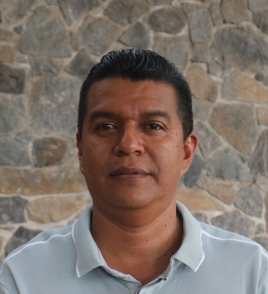 DR. YAHIR HERNANDEZ CASTILLO